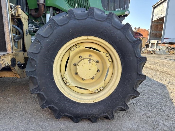 john-deere-6420-image-21