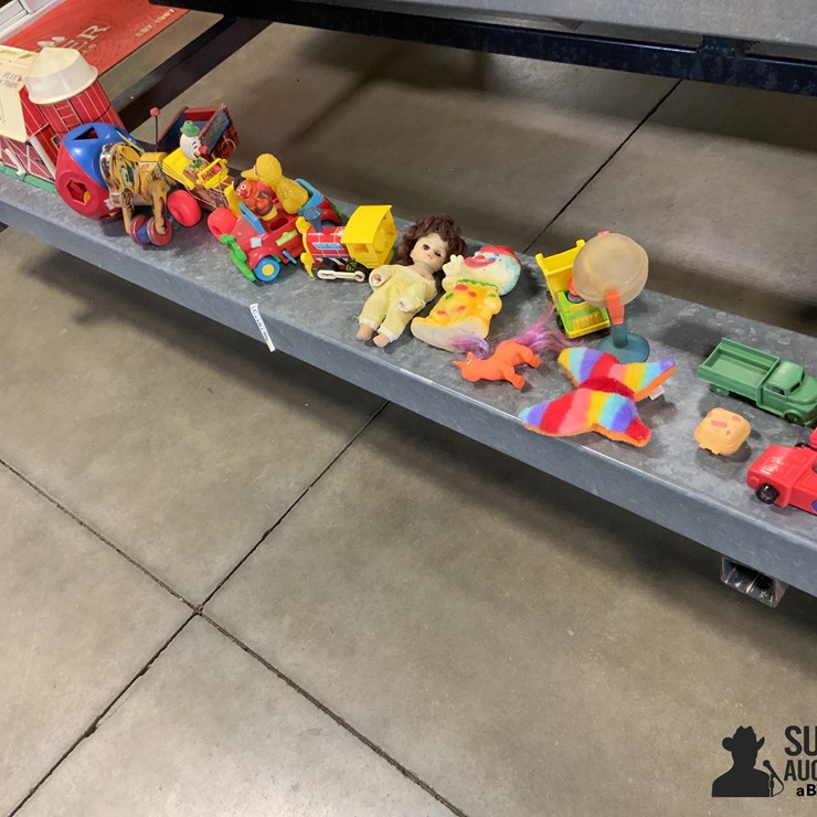 Fisher Price Family Farm Toys & Other Vintage Kids Toys