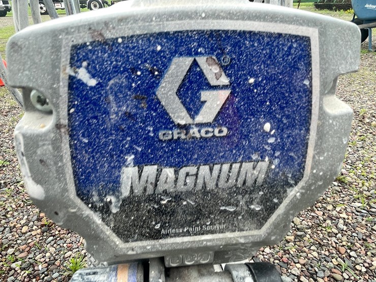 #4937-•-graco-magnum-airless-paint-sprayer-image-9