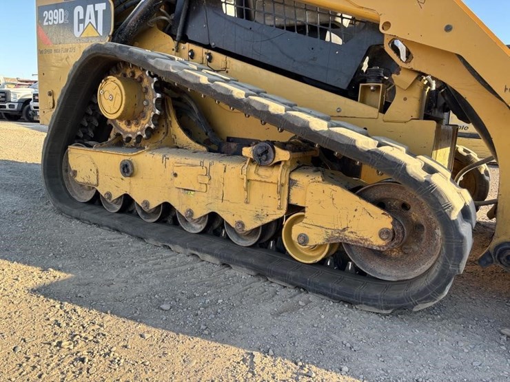 caterpillar-299d2-image-19