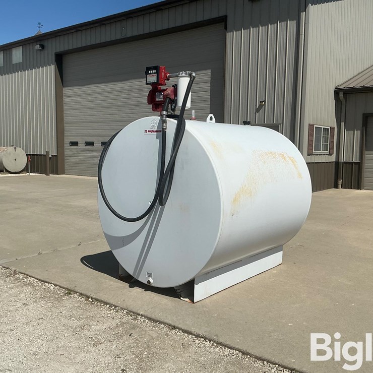 Acterra Mfg 1,000 Gal Fuel Barrel