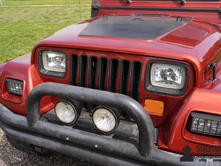 1991-jeep-wrangler-image-11