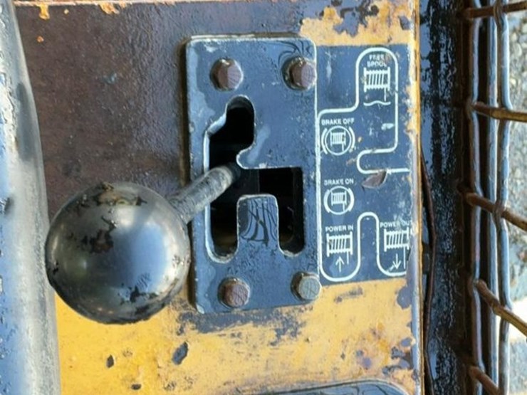 2004-deere-700h-lgp-image-14