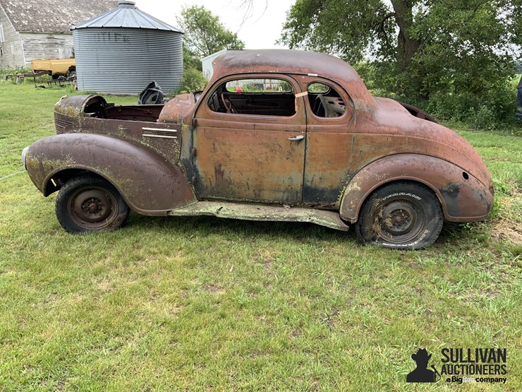 1939-plymouth-2-door-coupe-image-8