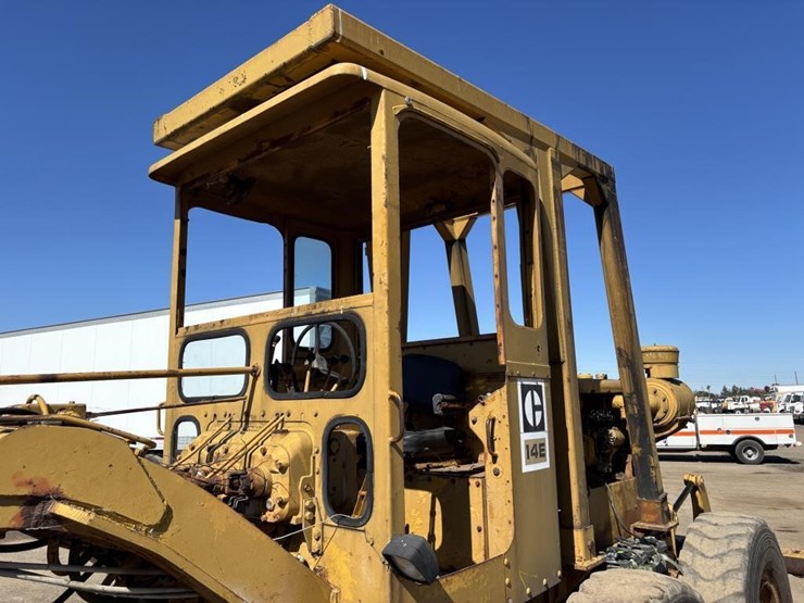 caterpillar-14e-image-43