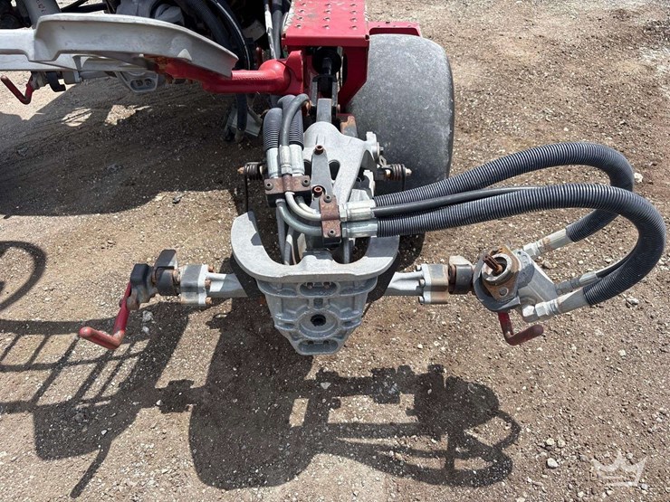 2015-toro-greensmaster-3300-triflex-commercial-greens-mower-image-8