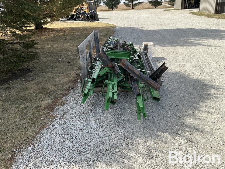 john-deere-726-image-4