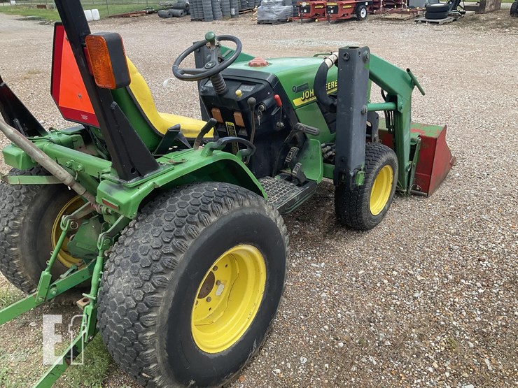 john-deere-4100-image-6