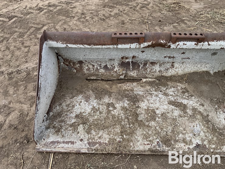 67”-skid-steer-bucket-image-10