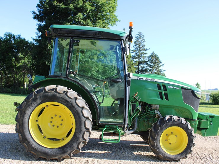 2018-john-deere-5100gn-image-2