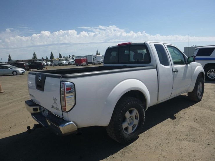 2006-nissan-frontier-image-3