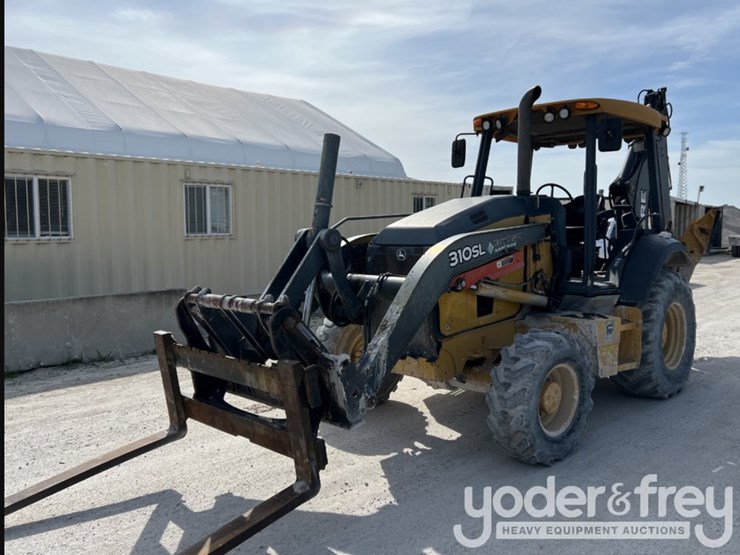 2017-deere-310sl-image-1