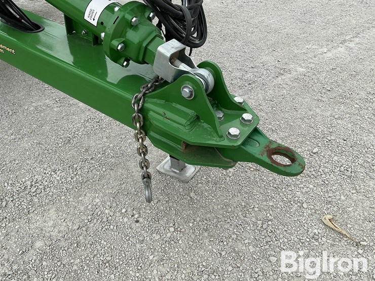 2022-john-deere-2660vt-image-9
