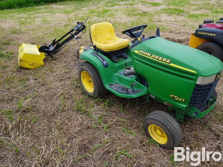 john-deere-gt225-image-3