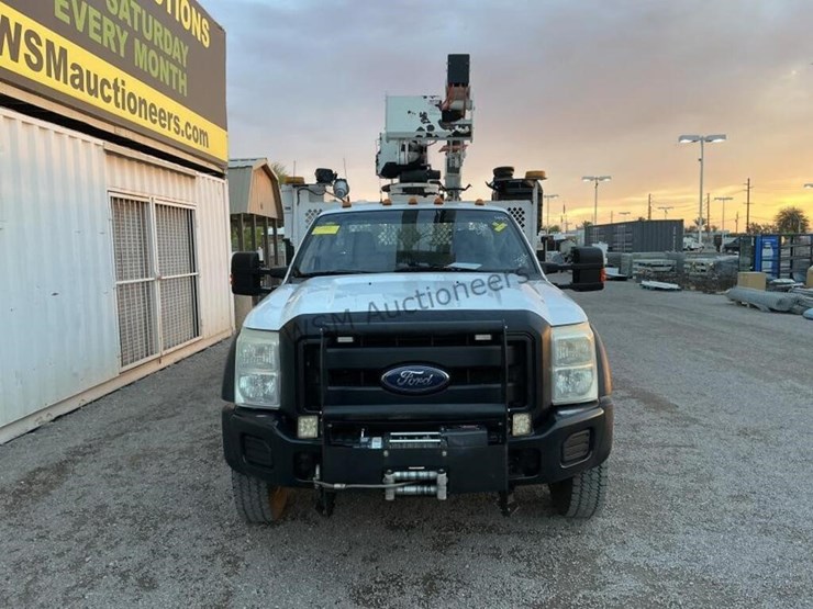 2016-ford-f550-image-3