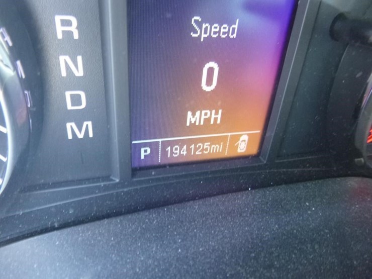 2016-chevrolet-1500-image-14