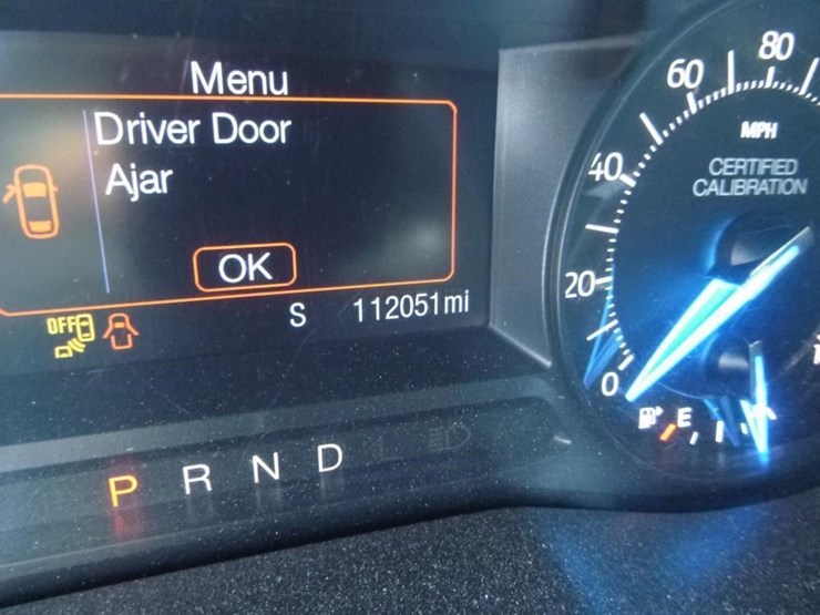 2017-ford-explorer-image-14