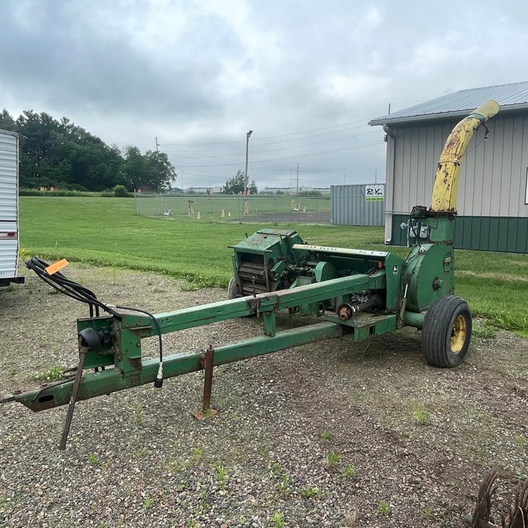 JOHN DEERE 3940