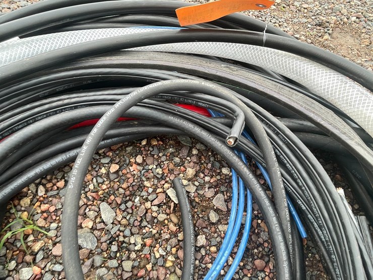 #4934-•-assorted-hoses-and-cords-image-8