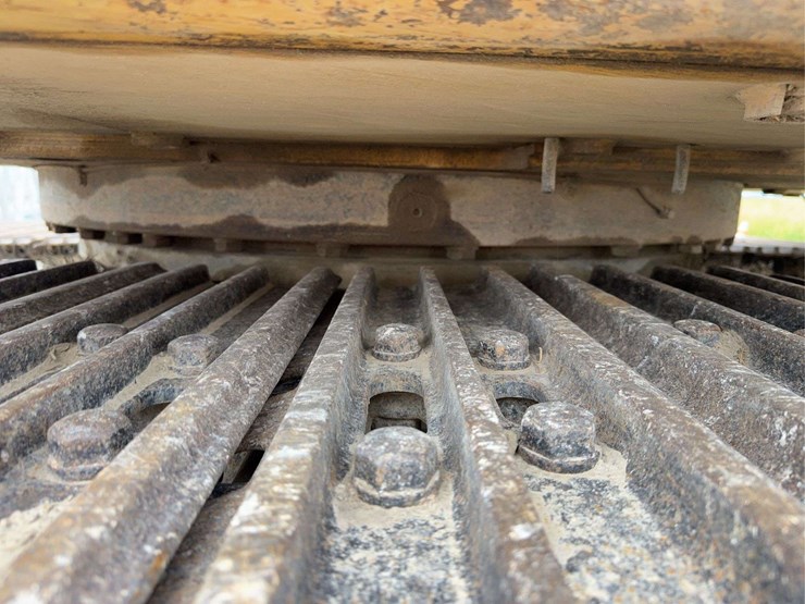 2014-caterpillar-336e-image-33