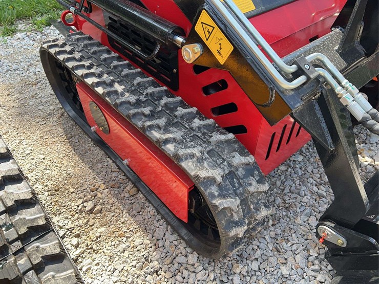 sl380-tracked-skid-steer-loader,-23hp-image-14
