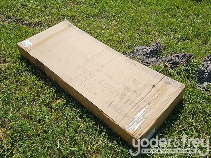 unused-2026-onshine-8-12-gun-safe-with-key-lock,-3-movable-gun-rests,-electronic-lock,-mechanical-key-image-3