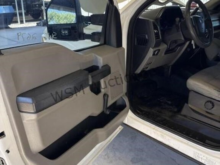 2017-ford-f250-image-23