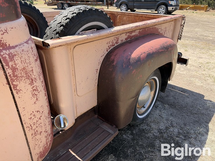 1954-international-r100-step-side-pickup-image-12