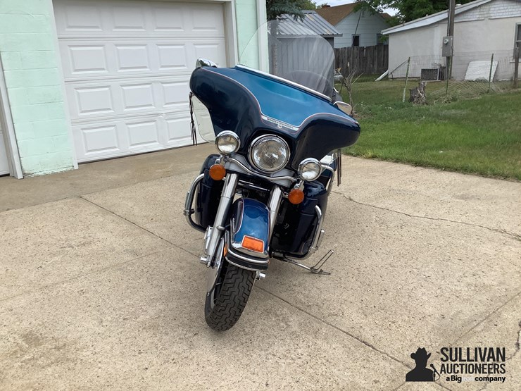 1992-harley-davidson-ultra-classic-electra-glide-motorcycle-image-2
