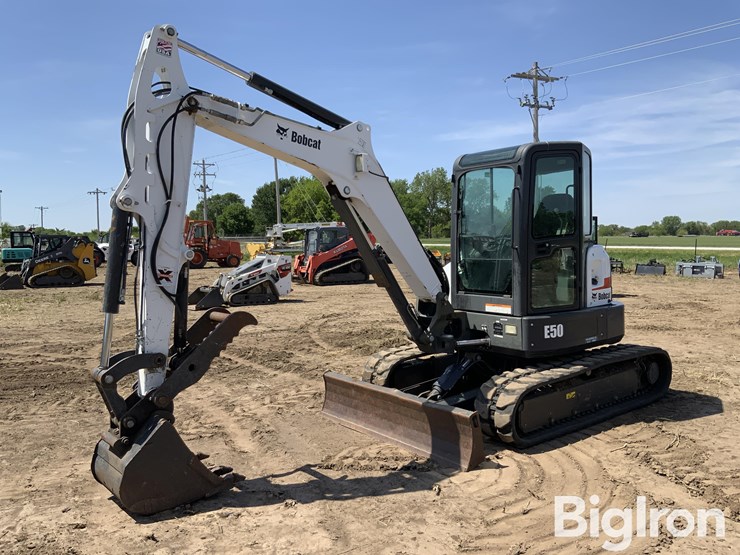 2018-bobcat-e50-image-1