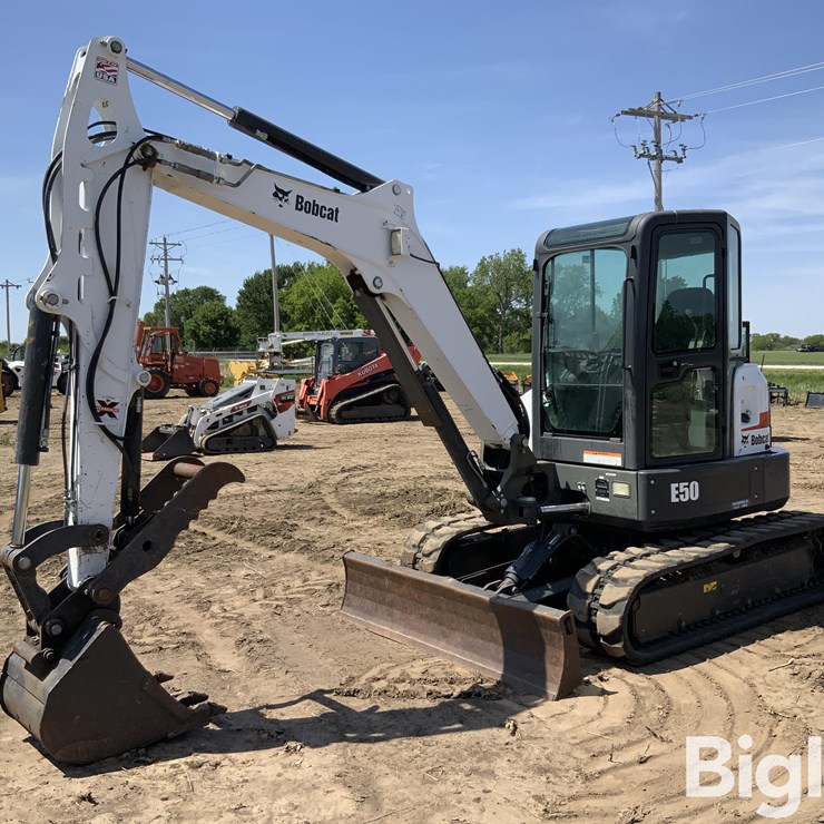 2018 BOBCAT E50