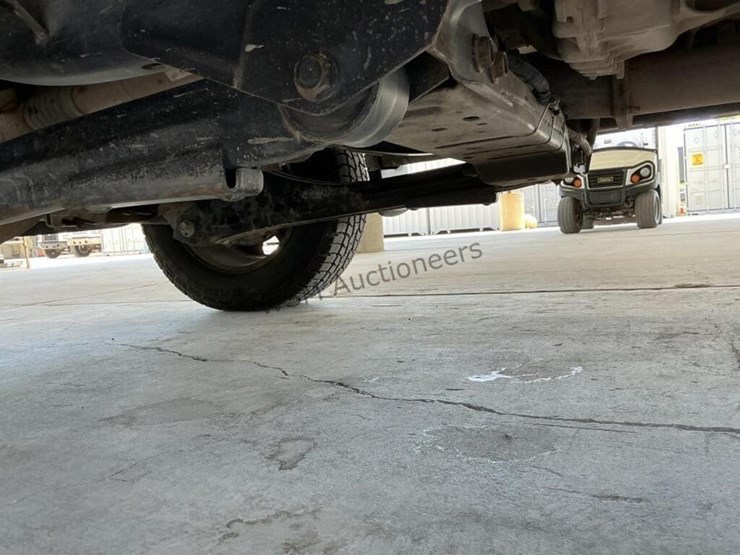 2014-dodge-2500-image-26
