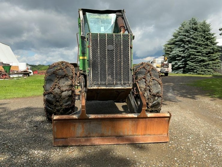 2007-deere-540g-iii-image-8