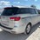 2016-kia-sedona-image-4