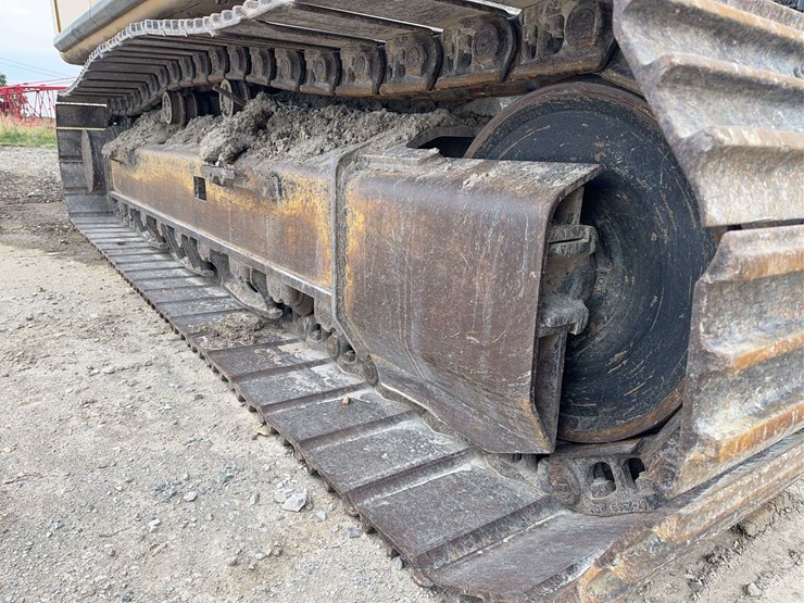 2014-caterpillar-336e-image-23