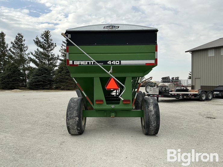 unverferth-brent-gt440-grain-wagon-image-6