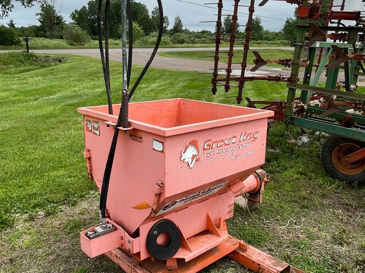 #4909-•-grout-hog-hydraulic-driven-grout-delivery-system-image-3