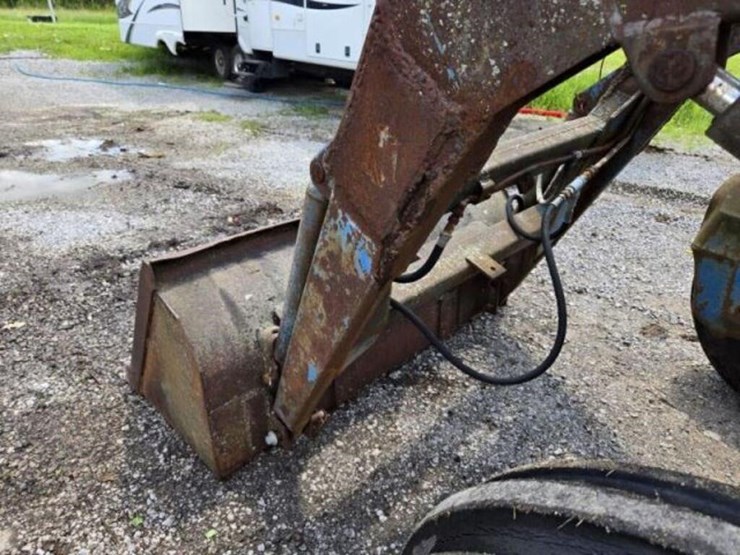 ford-5600-image-11