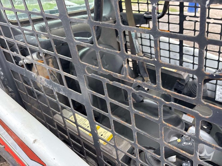 2021-bobcat-t450-image-24