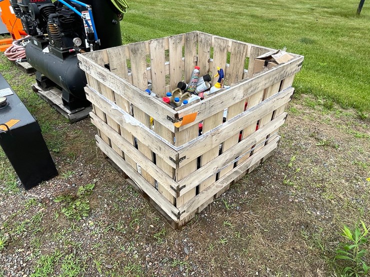 #4921-•-wooden-tote-with-assorted-automotive-fluids-image-1