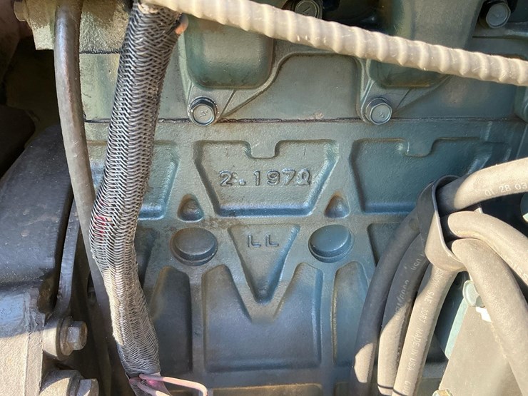 2003-bobcat-334d-image-12