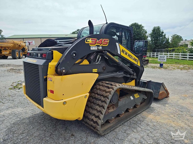 2023-new-holland-c345-image-3