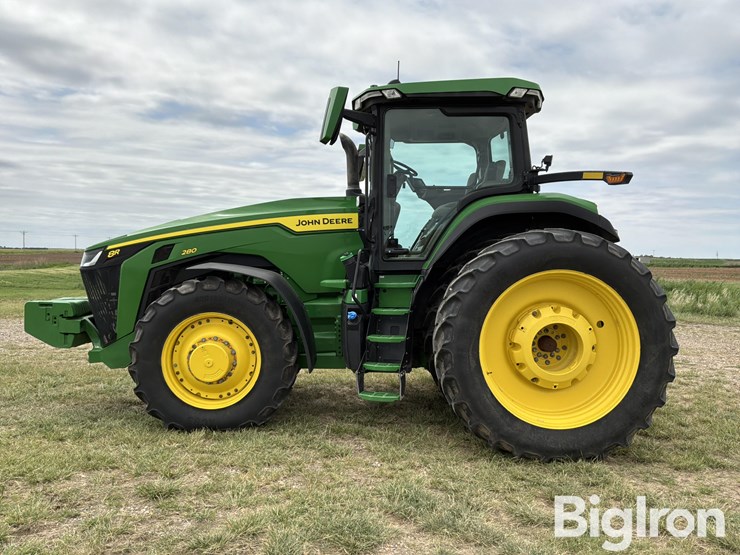 2023-john-deere-8r-280-image-8