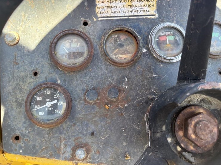 1963-massey-ferguson-30b-image-25
