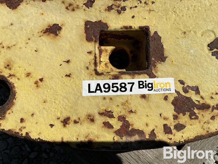 international-harvester-rear-weights-image-11