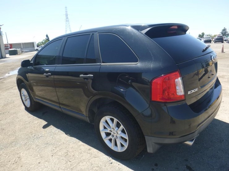 2013-ford-edge-image-4