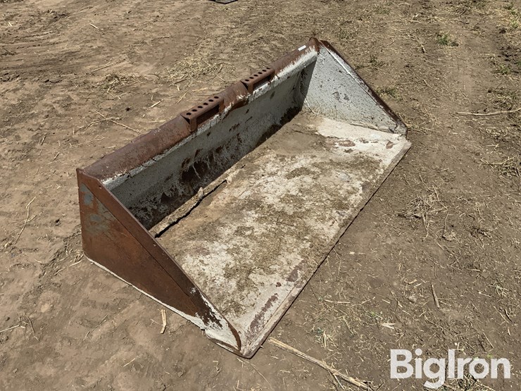 67”-skid-steer-bucket-image-3