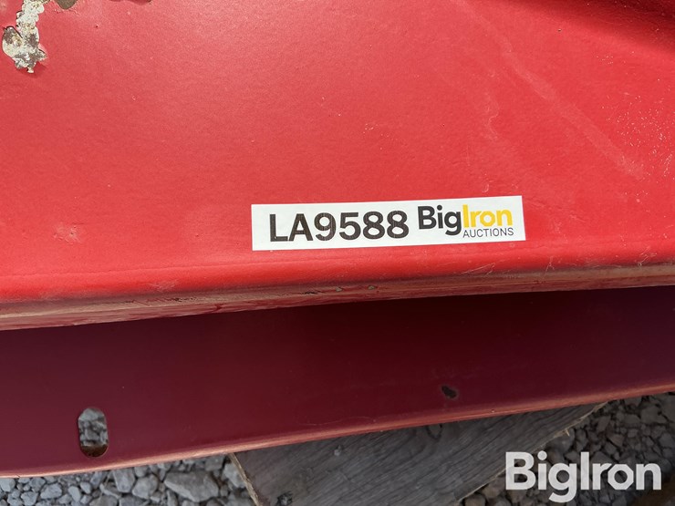 rear-tractor-fenders-image-12