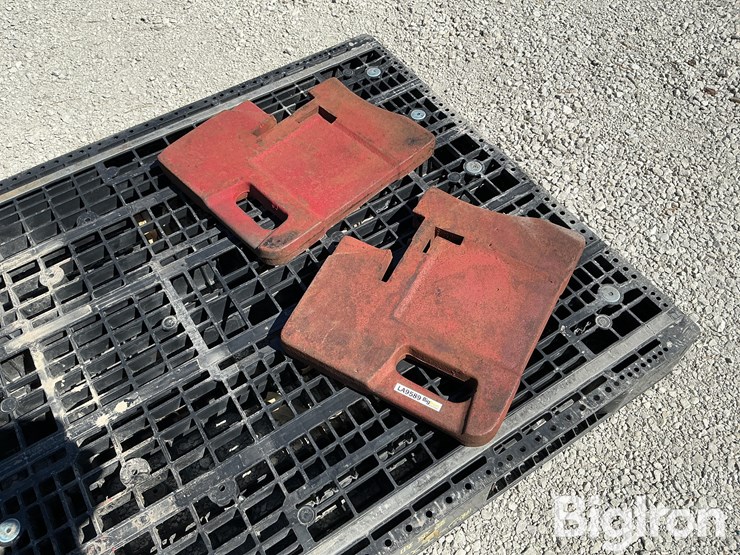 international-harvester-100lb-front-tractor-suitcase-weights-image-1