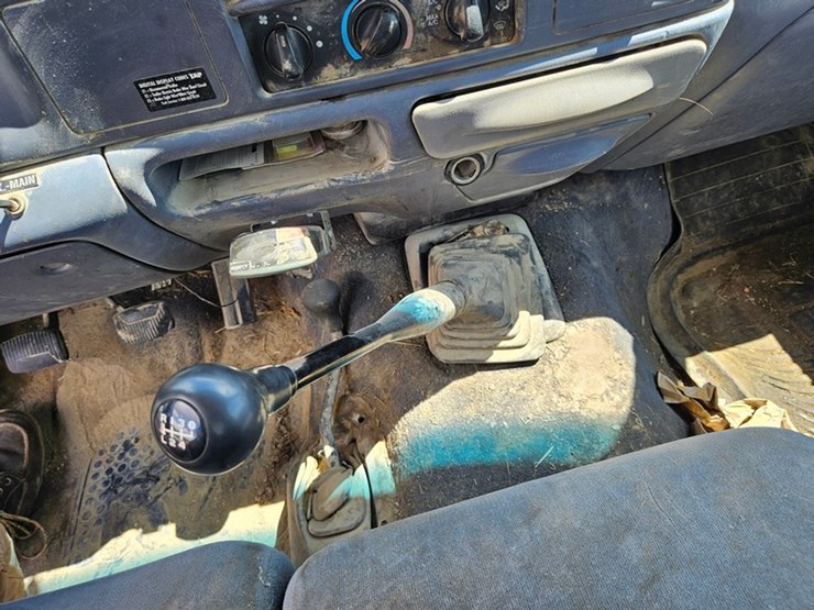 1999-ford-f450-image-21